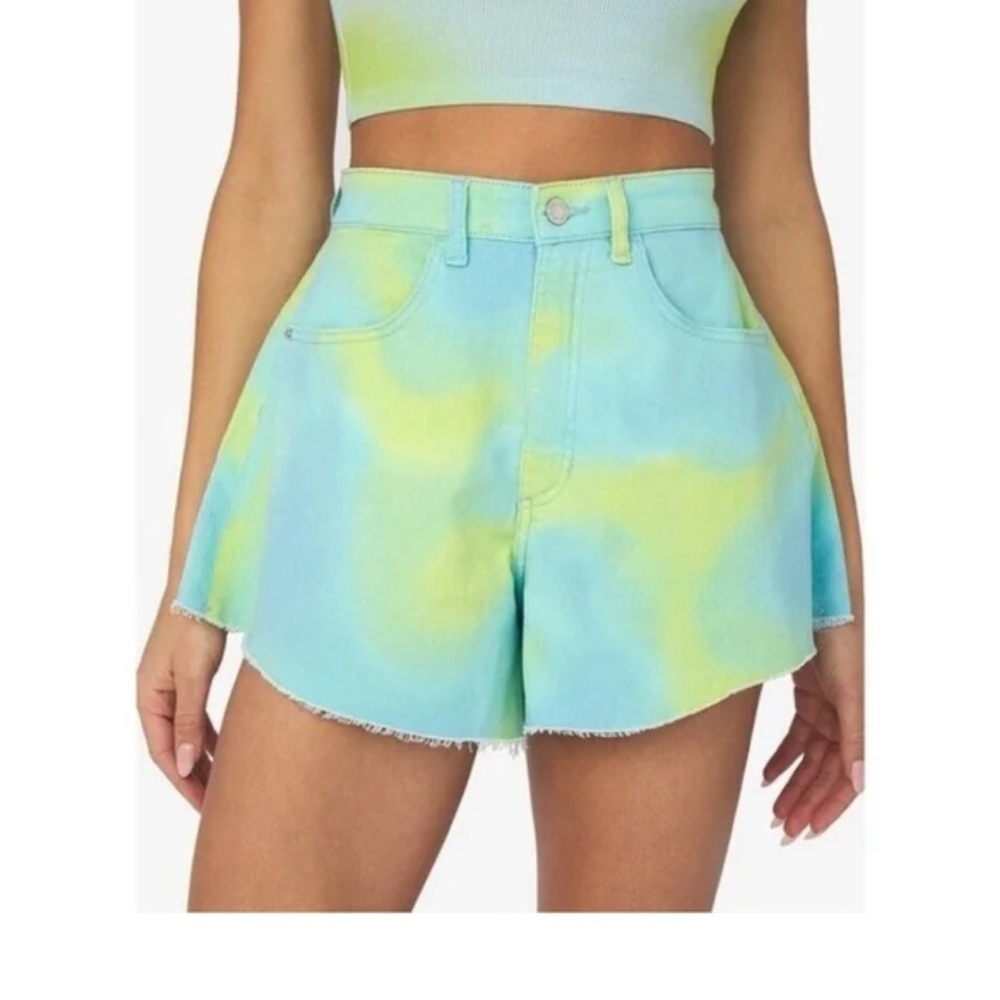 NEW WeWoreWhat Revolve Retro Tie Dye Hippie Funky Festival 31 Flare Bell Shorts